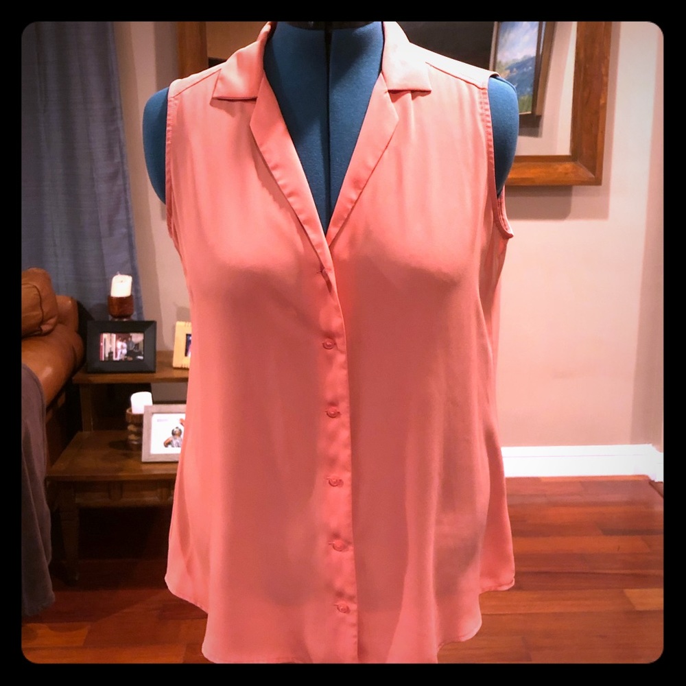 Express Sleeveless  Blouse (like new)